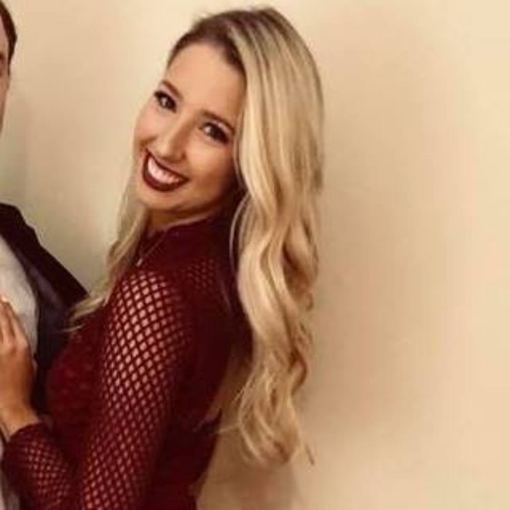 Meet your Posher, Andrea